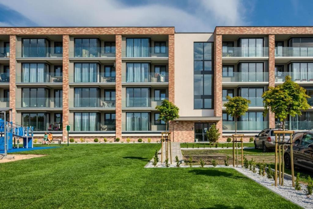 Apartamenty Bursztynowe W Kolobrzegu Sun&Relax Екстер'єр фото
